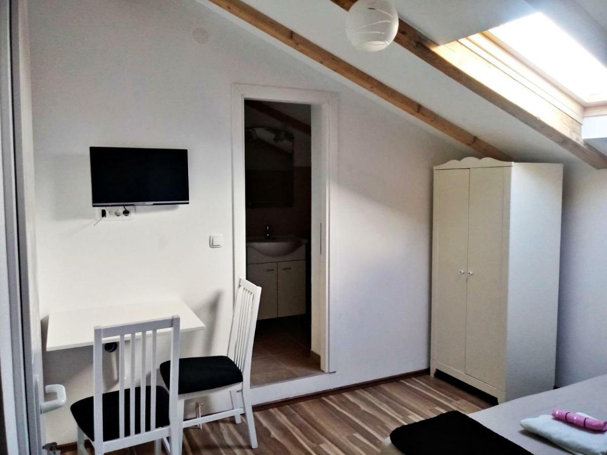 Apartmani Marijana Šibenik Exterior foto